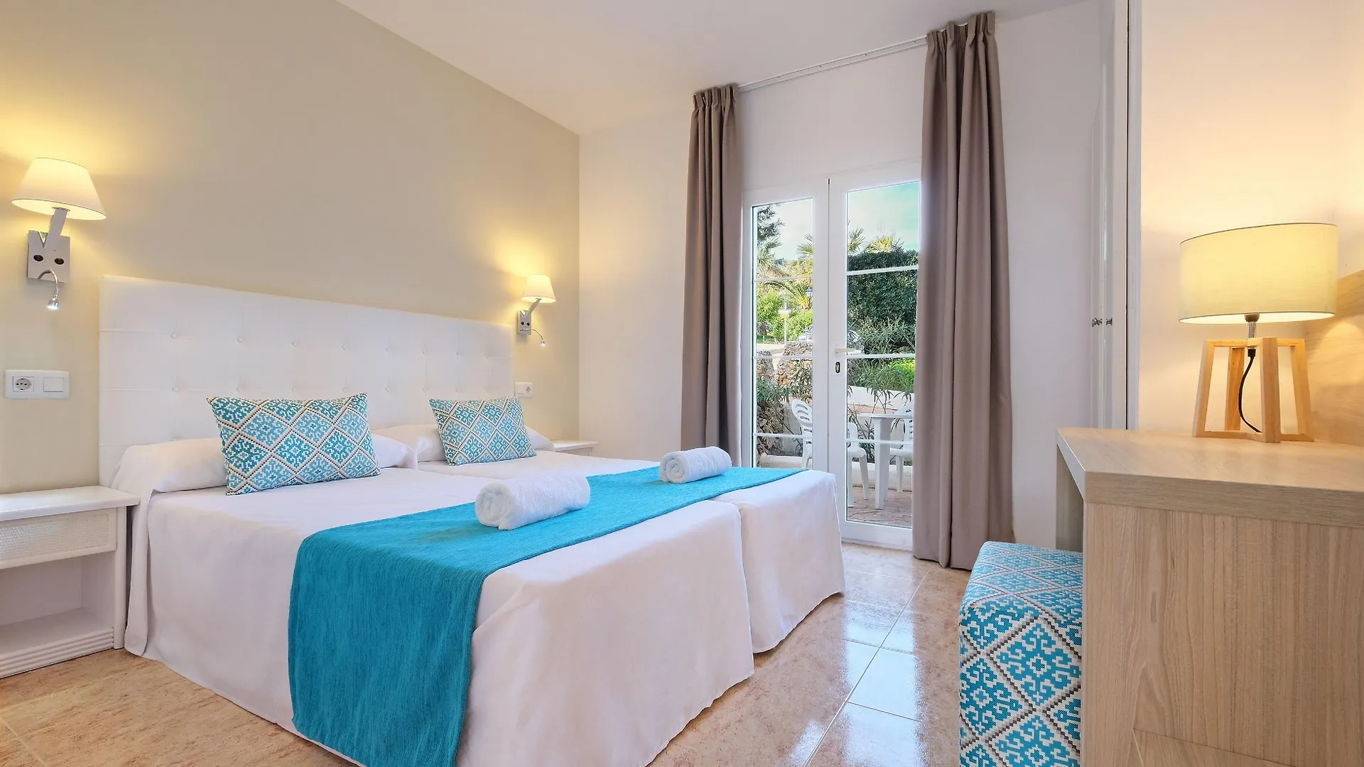 Marina Parc By Llum Hotel Arenal d'en Castell Resort